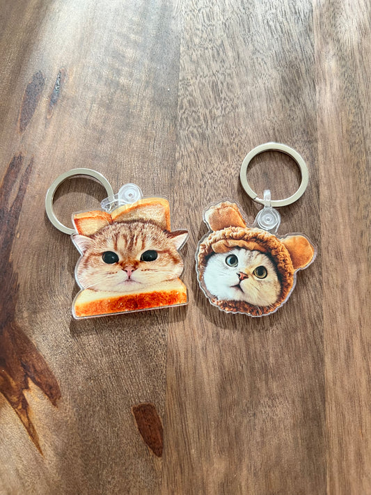 Couple Papaya + Ollie Keychains